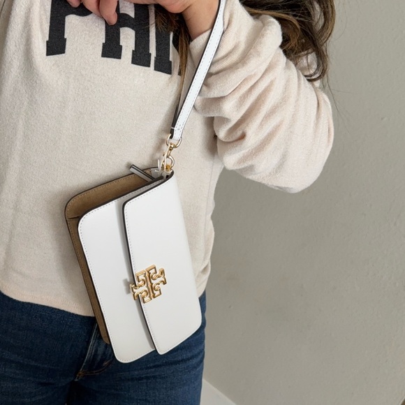 NWT ,Tory Burch Britten soft chain wallet W Wristlet White and Gold Women's Bag - Picture 14 of 15
